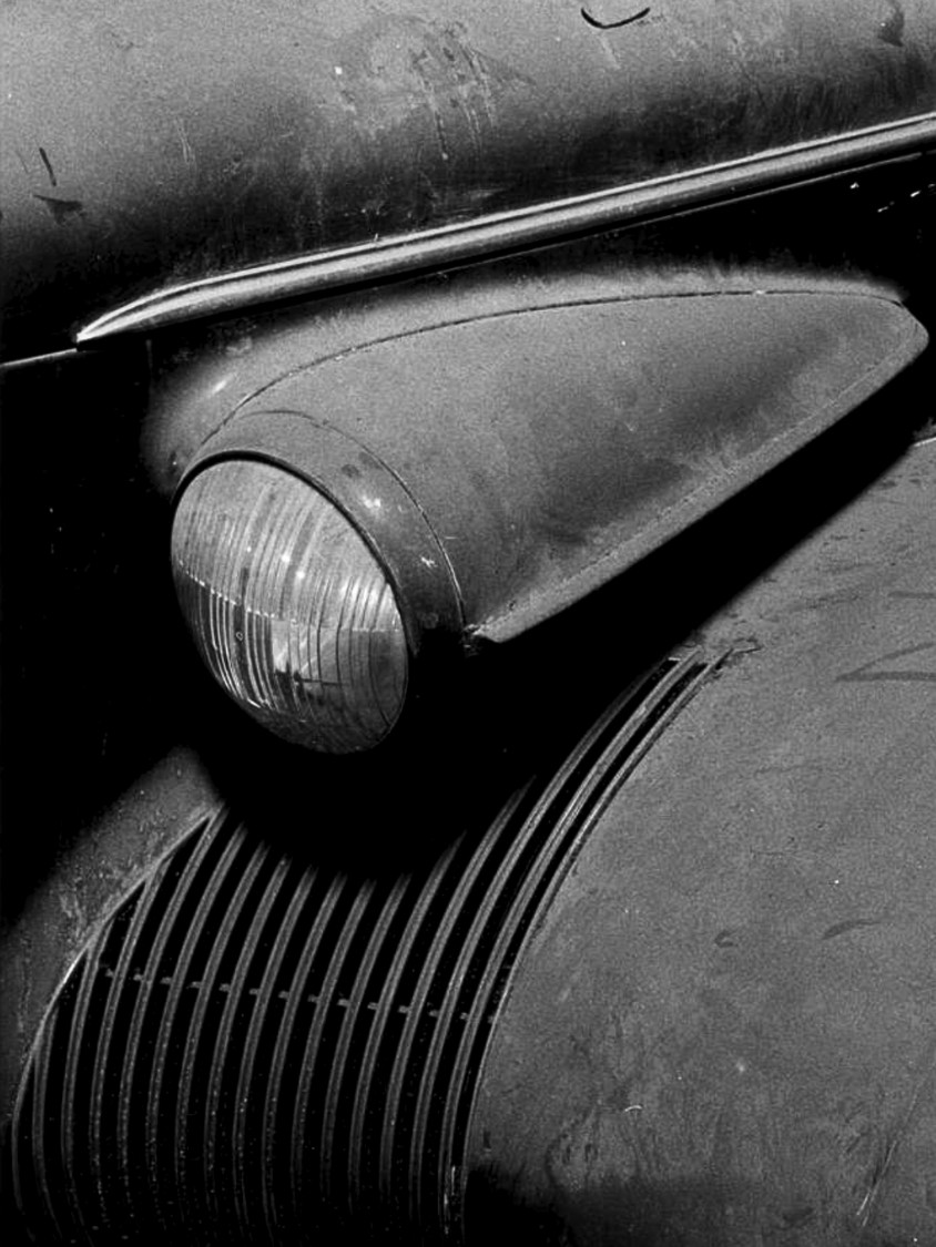 Headlight, LaSalle Sedan, Philadelphia, 2013